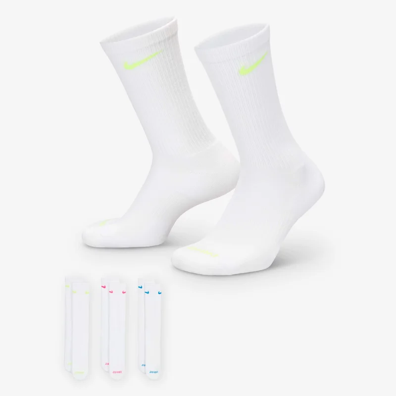 Nike Everyday Plus Cushioned Training Crew Socks (3 Pairs)